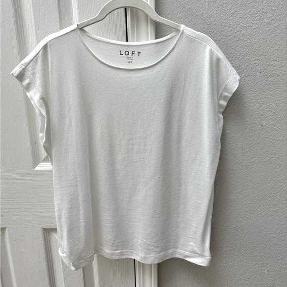NWOT LOFT WHITE TEE XS - Picture 1 of 4